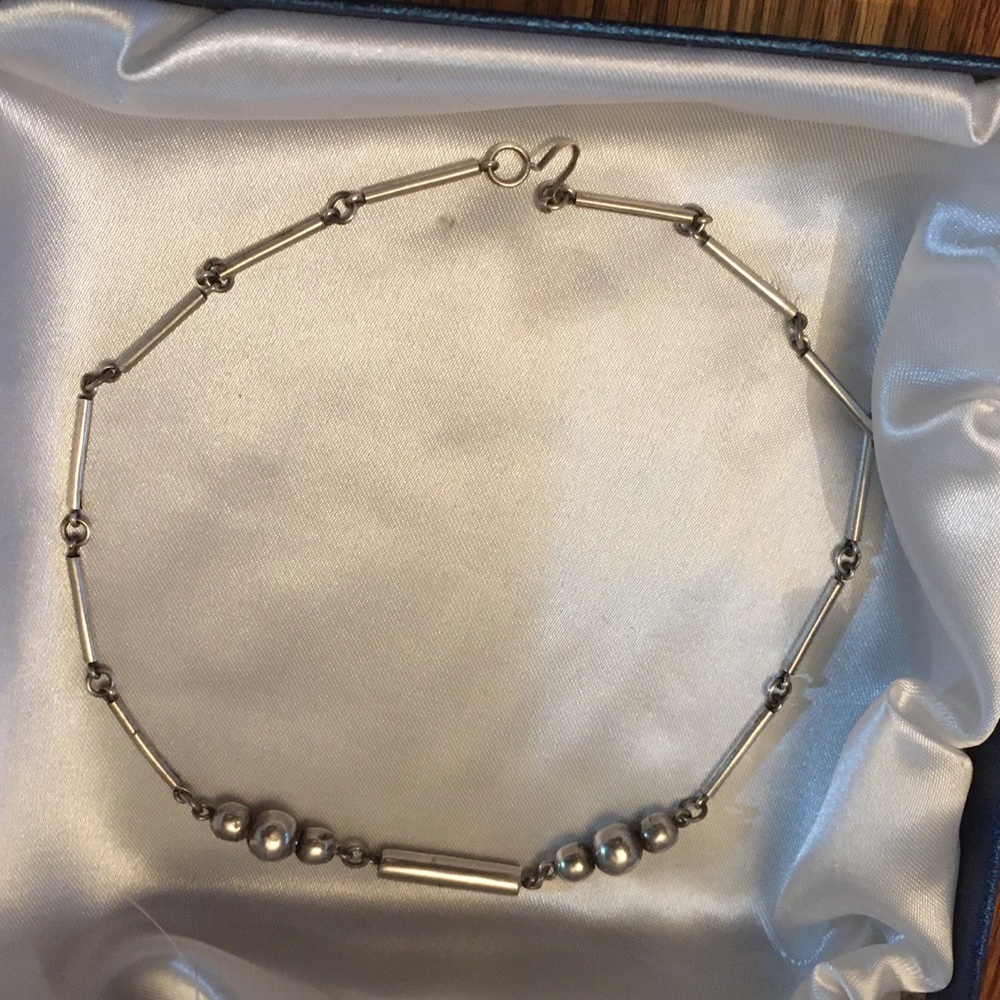 Bead and bar silver choker
